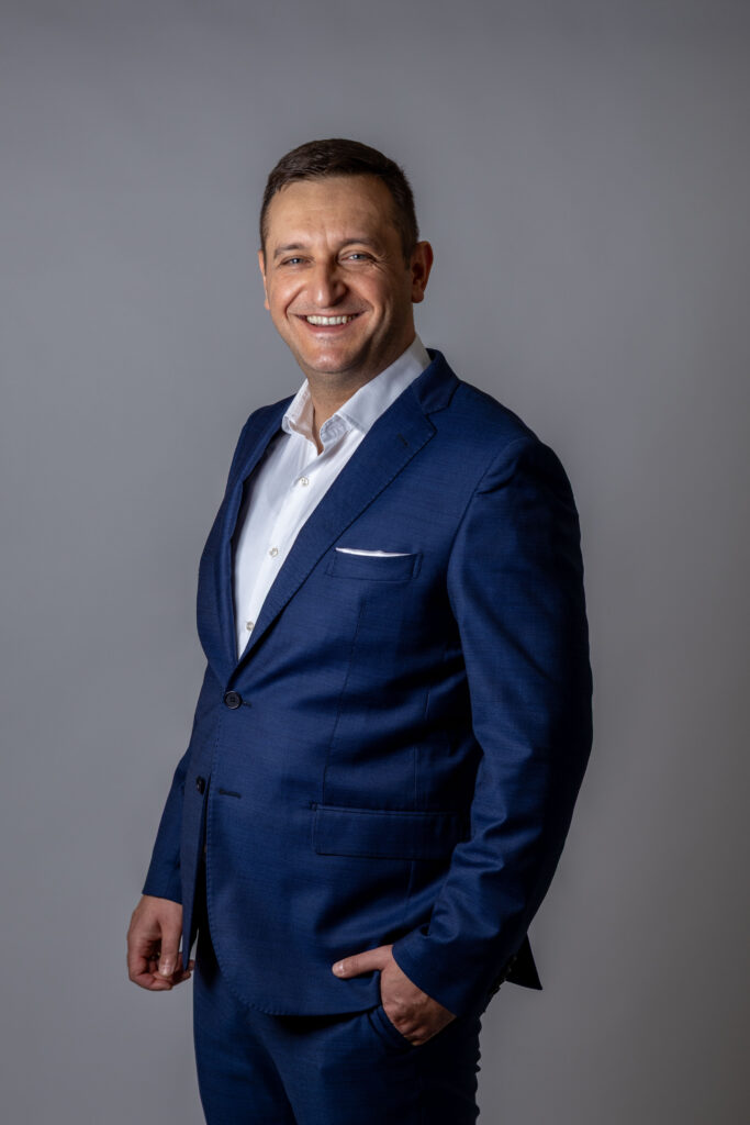 Dr Petar Vojvodić